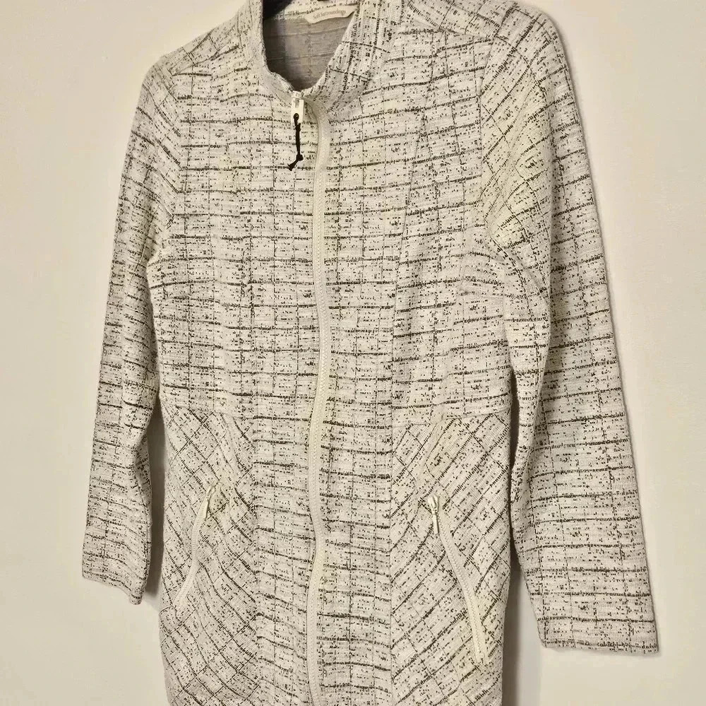 Soft Surroundings Full Zip Euc With Split Back Hem - image 2